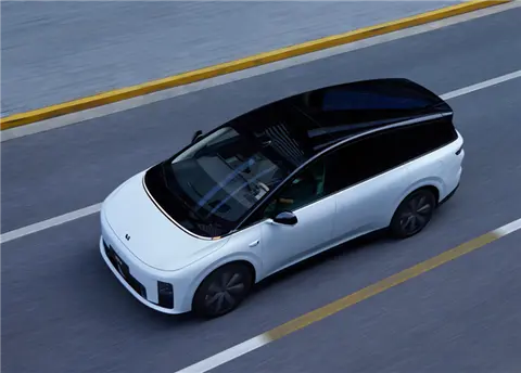 买车送司机！理想i8全球首搭VLA司机大模型：老车主也能用